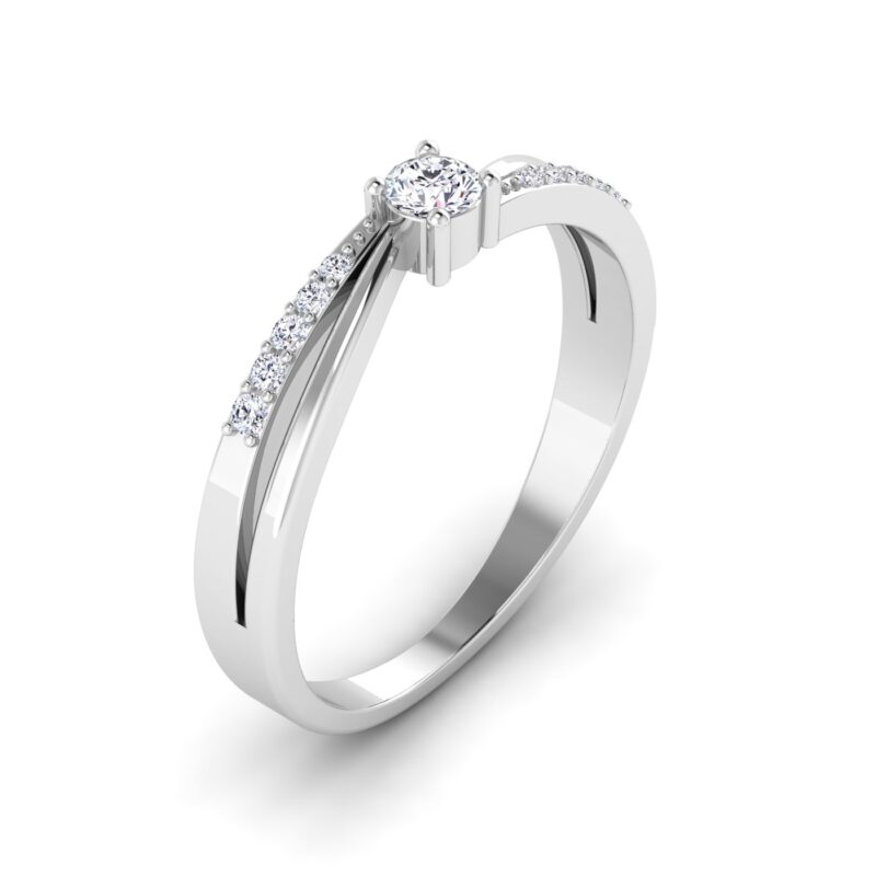 Regal Sparkle: Princess Diamond with Split Shank Design